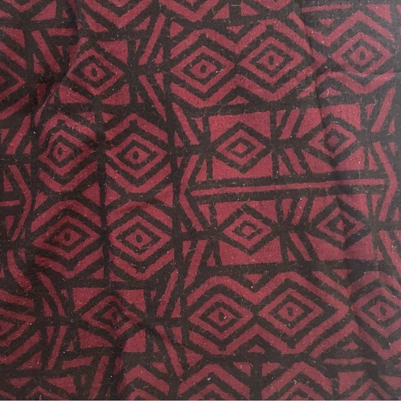 Aritzia scarf - Picture 2 of 2